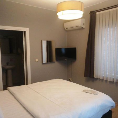 Armoni City Otel Kadikoey Istanbul Exterior photo