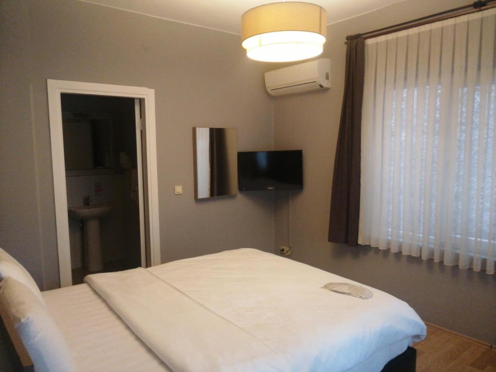 Armoni City Otel Kadikoey Istanbul Exterior photo